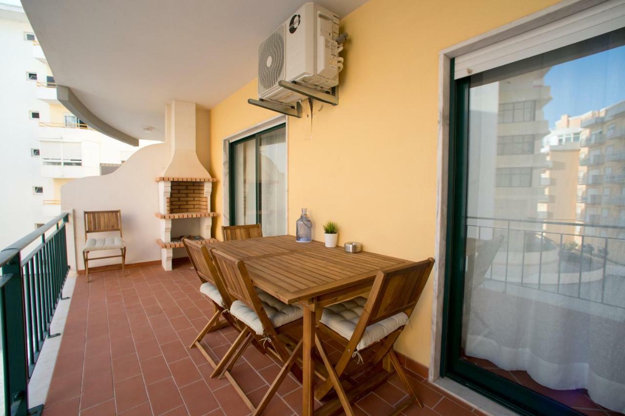 By The Sea - Rooftop Pools Apartment อาร์มาซอง เด เปรา ภายนอก รูปภาพ