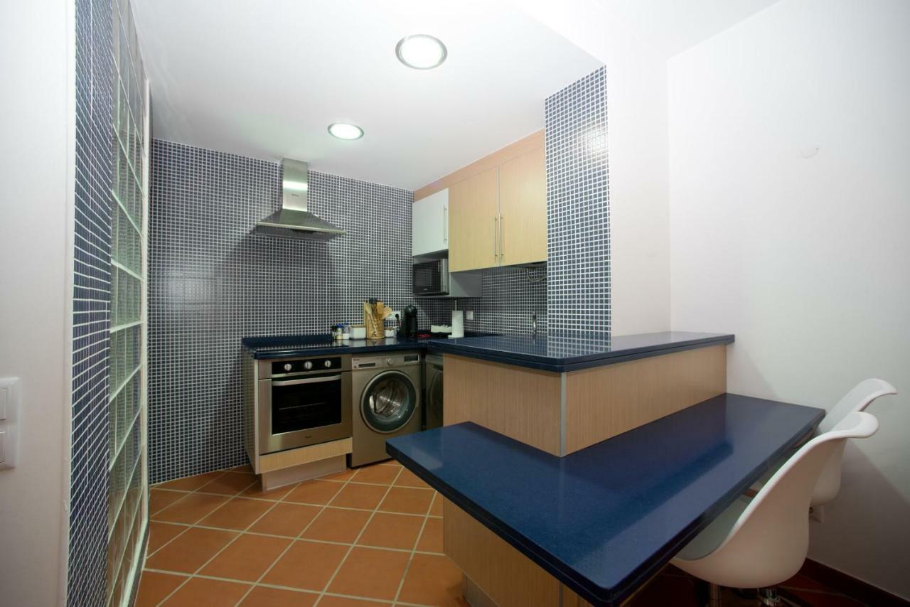 By The Sea - Rooftop Pools Apartment อาร์มาซอง เด เปรา ภายนอก รูปภาพ