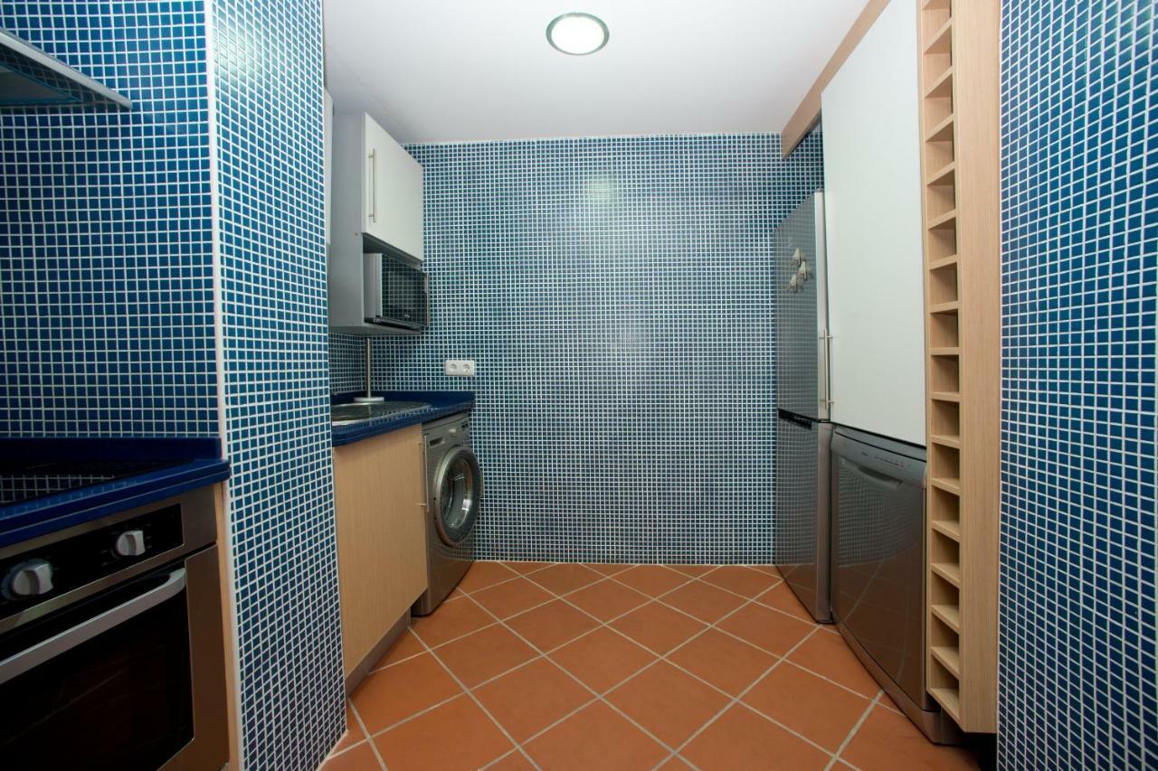 By The Sea - Rooftop Pools Apartment อาร์มาซอง เด เปรา ภายนอก รูปภาพ